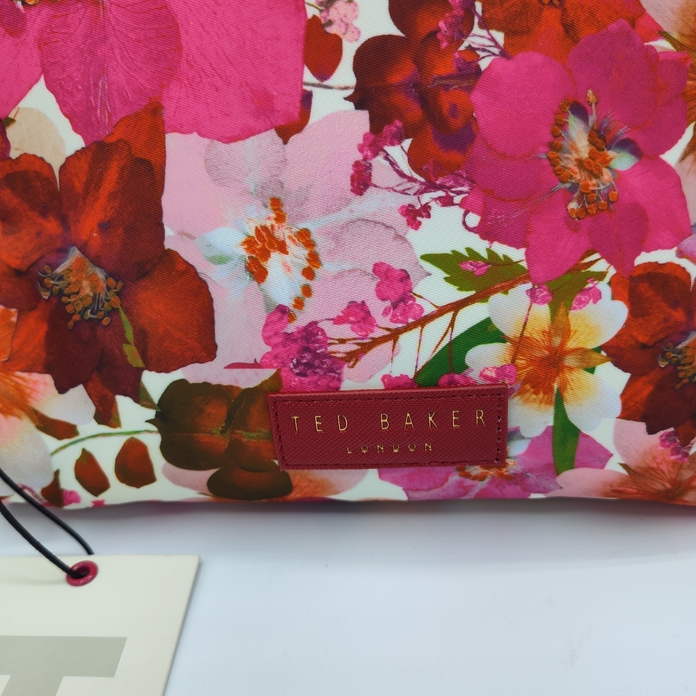 NWT Ted Baker London Floral Cosmetic Makeup Bag Pouch Travel Organizer Red - Picture 2 of 5